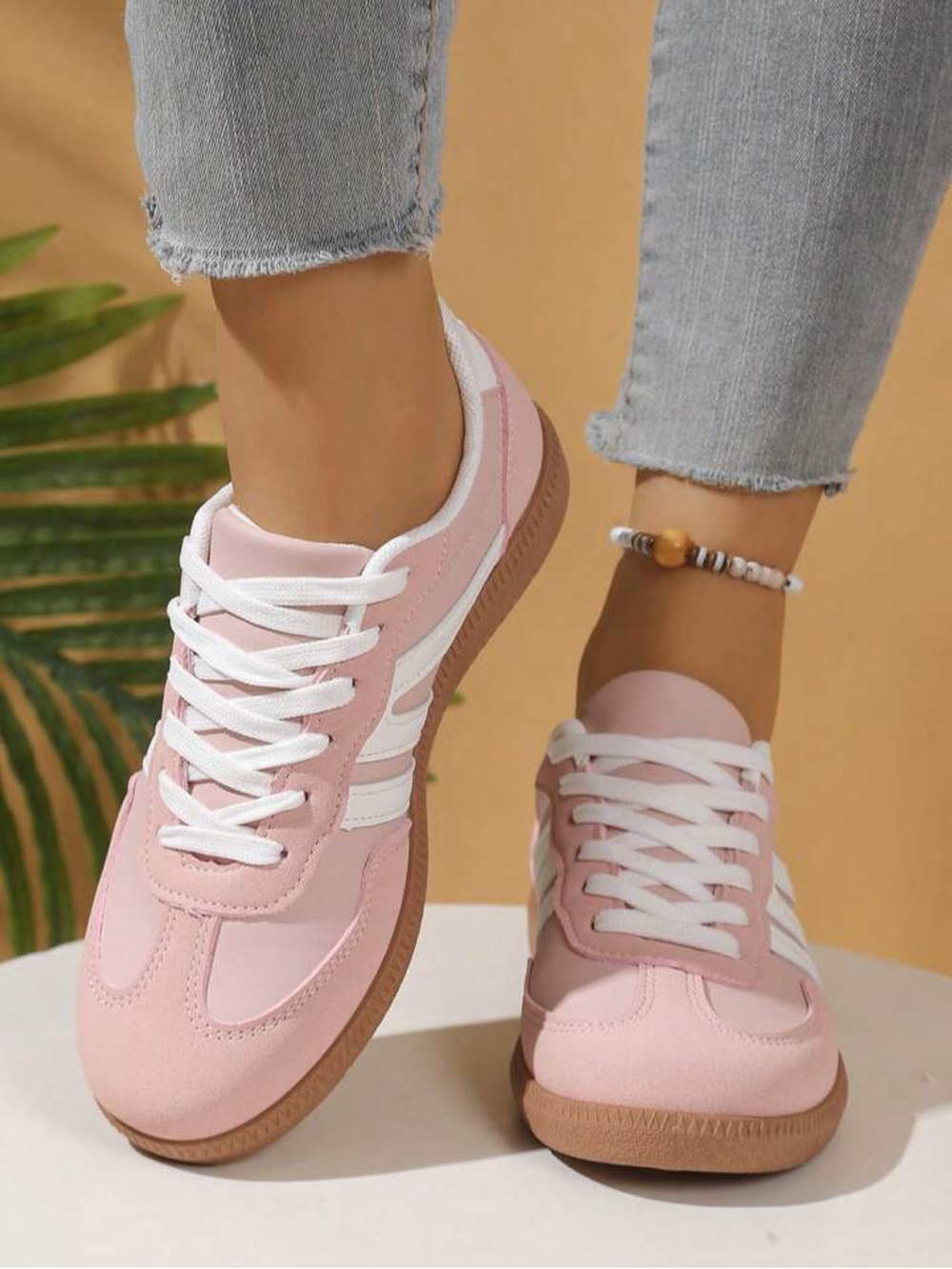 SHEIN Pink and White Low-Top Casual Sneakers